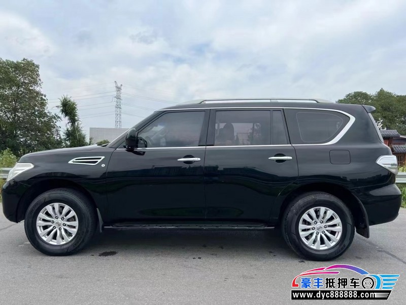 17年日产途乐轿车抵押车出售