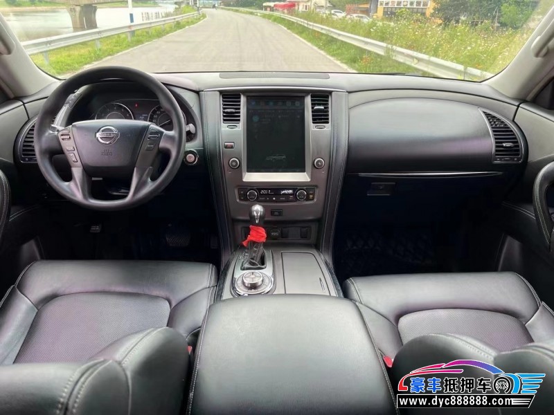 17年日产途乐轿车抵押车出售