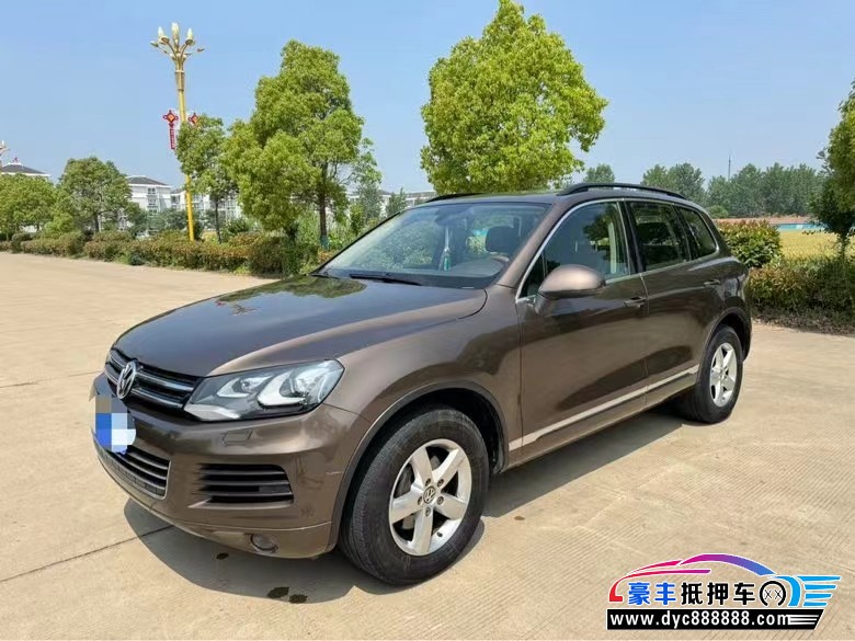 15年大众途锐SUV抵押车出售