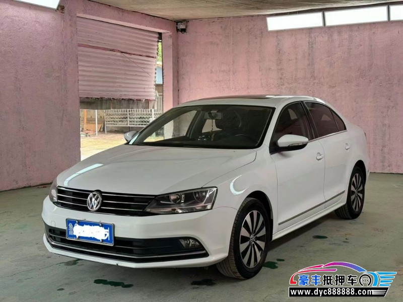 17年大众速腾轿车抵押车出售