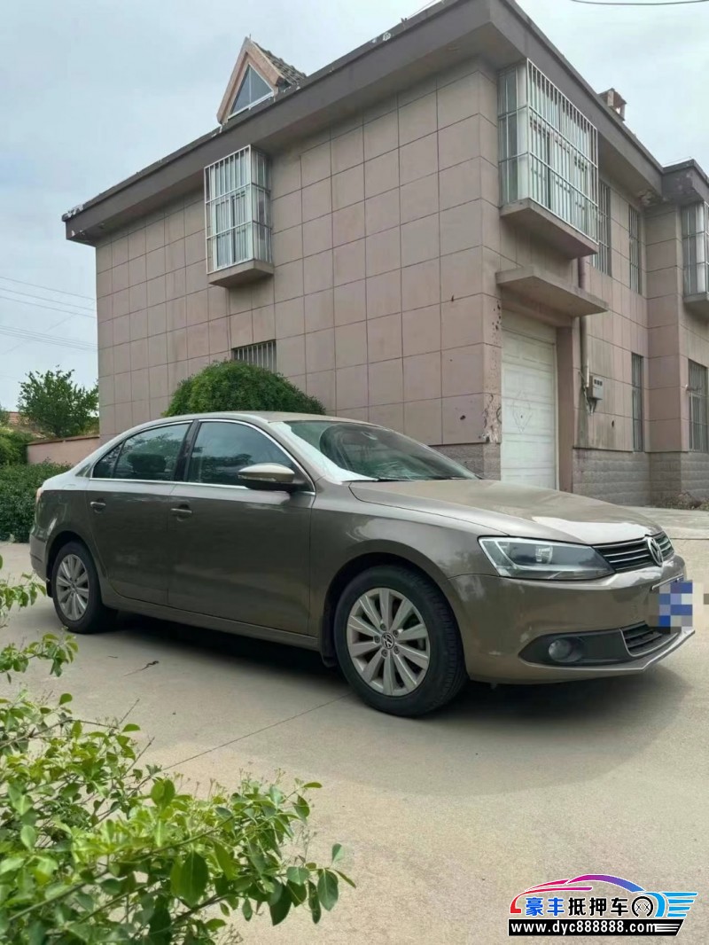 15年大众速腾轿车抵押车出售