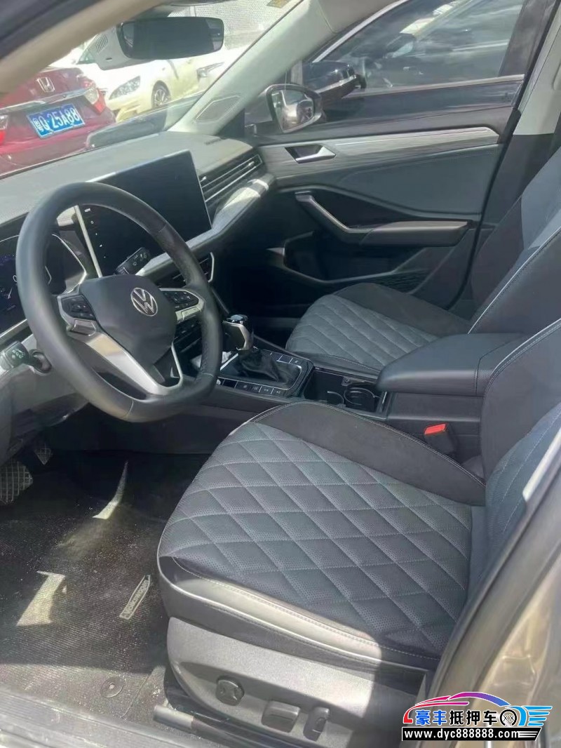 23年大众速腾轿车抵押车出售