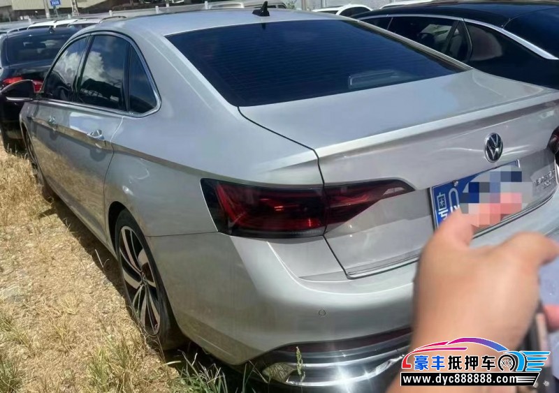 23年大众速腾轿车抵押车出售