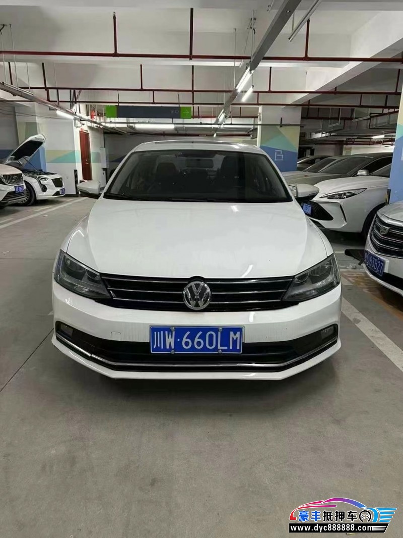 17年大众速腾轿车抵押车出售