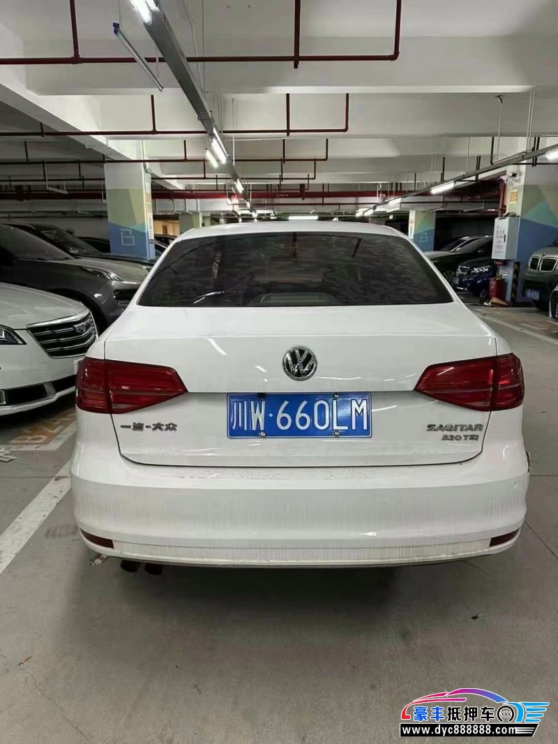 17年大众速腾轿车抵押车出售