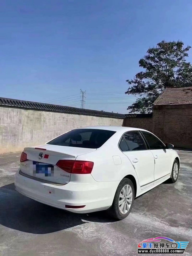 16年大众速腾轿车抵押车出售