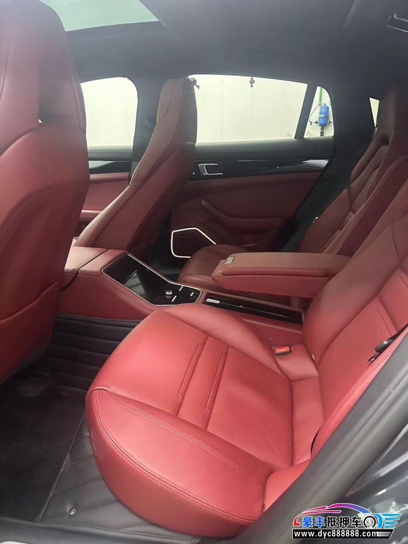 19年保时捷帕纳梅拉轿车抵押车出售