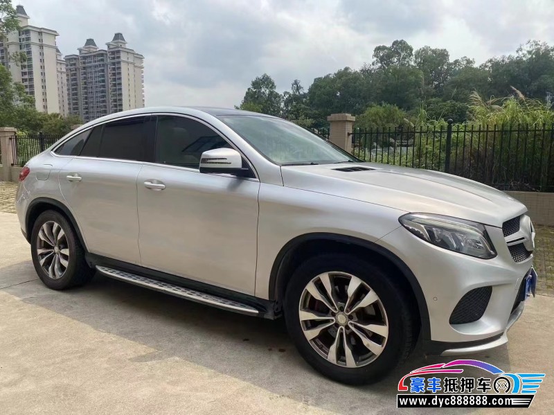 16年奔驰GLESUV抵押车出售
