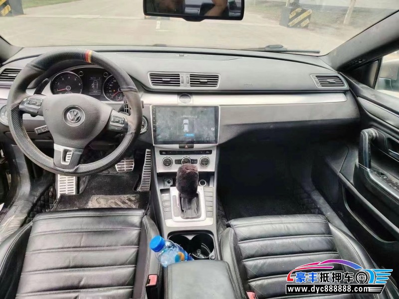 14年大众CC轿车抵押车出售