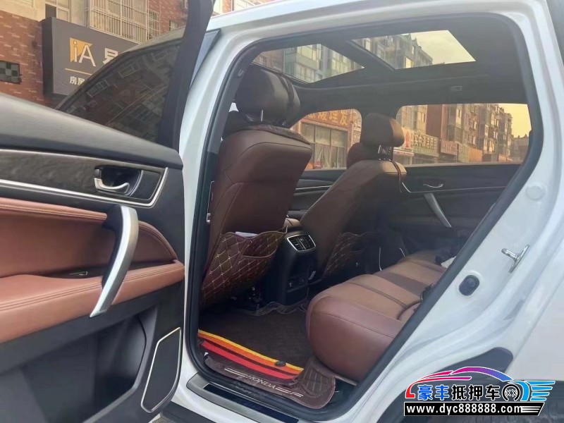 21年本田UR-V轿车抵押车出售