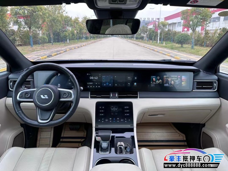 20年理想ONE轿车抵押车出售