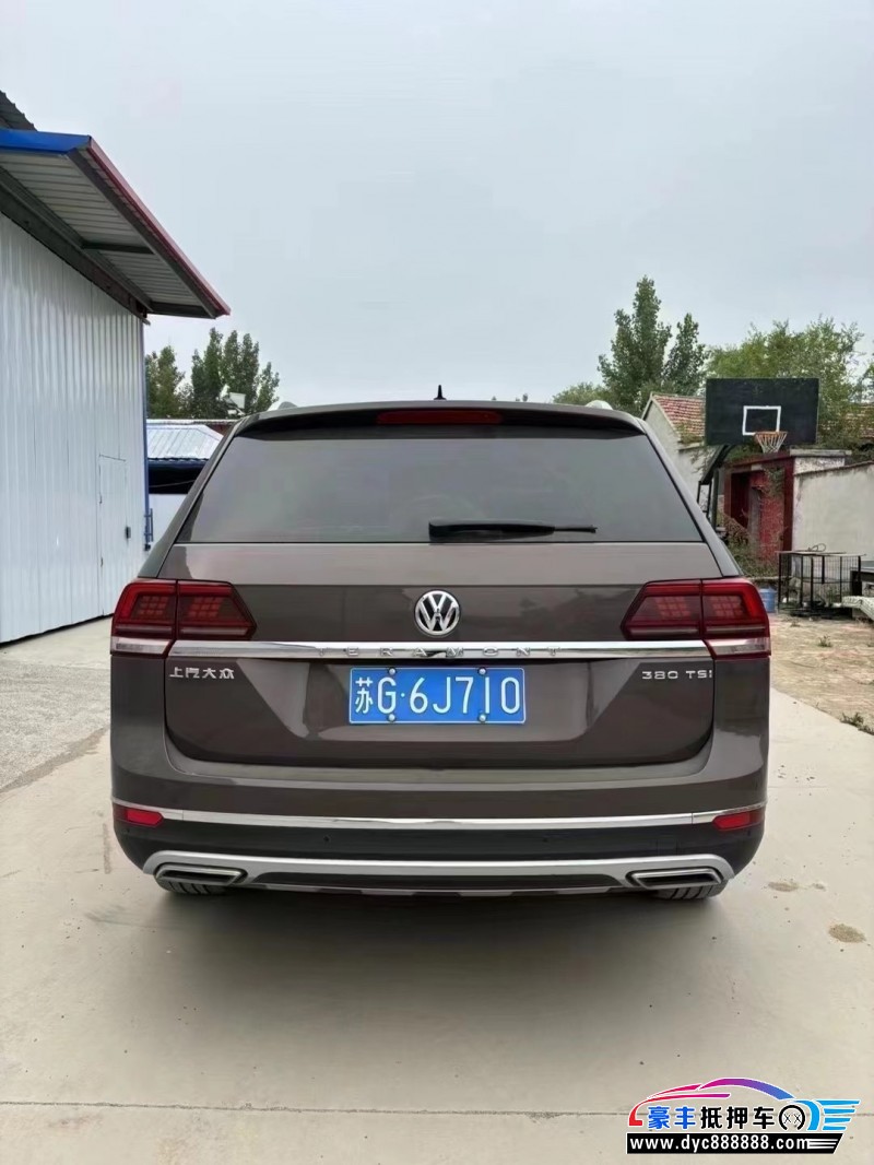 18年大众途昂轿车抵押车出售