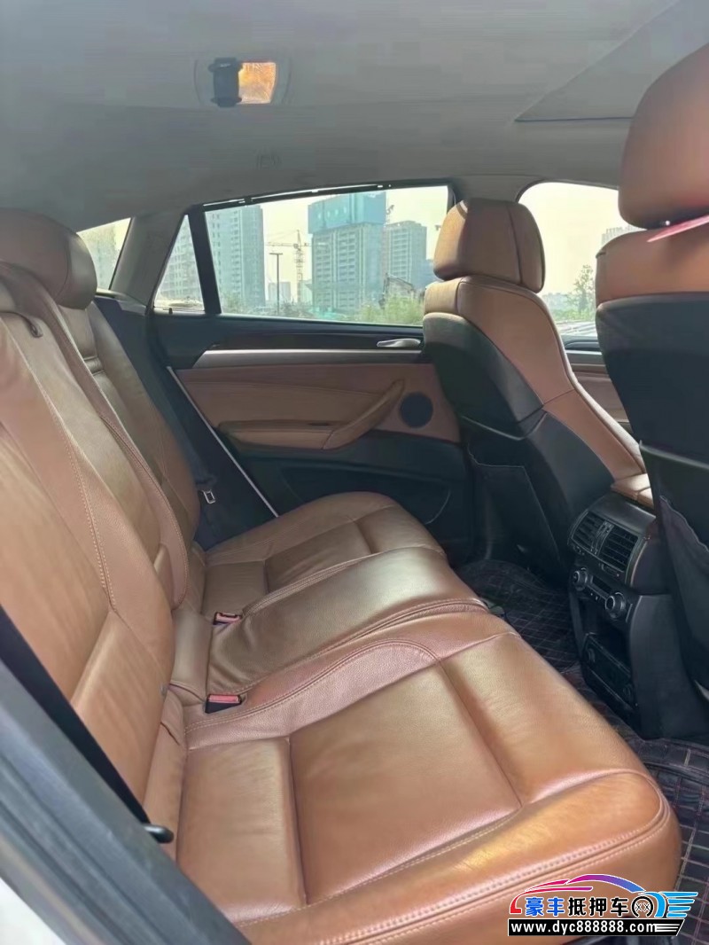 13年宝马X6轿车抵押车出售