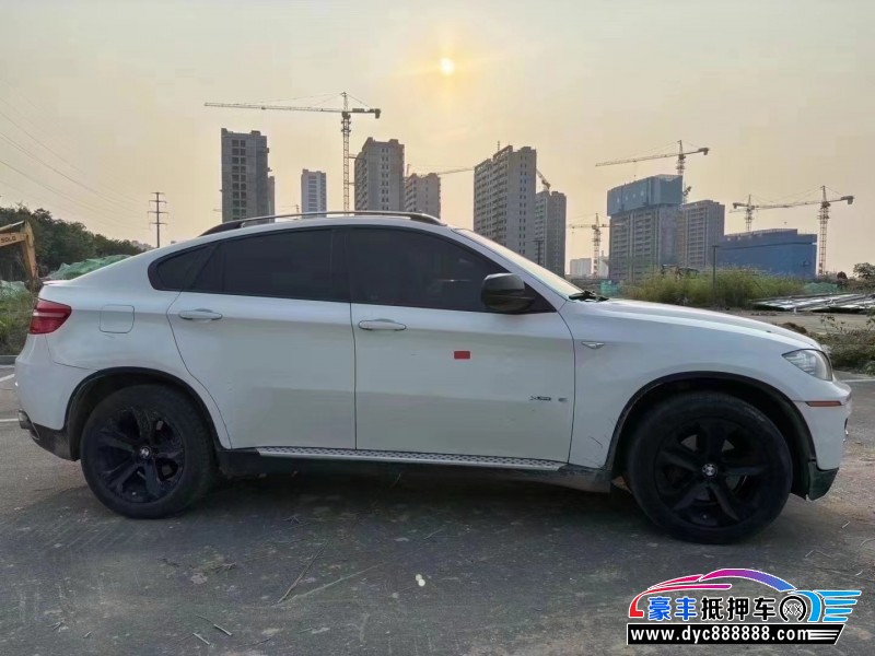 13年宝马X6轿车抵押车出售