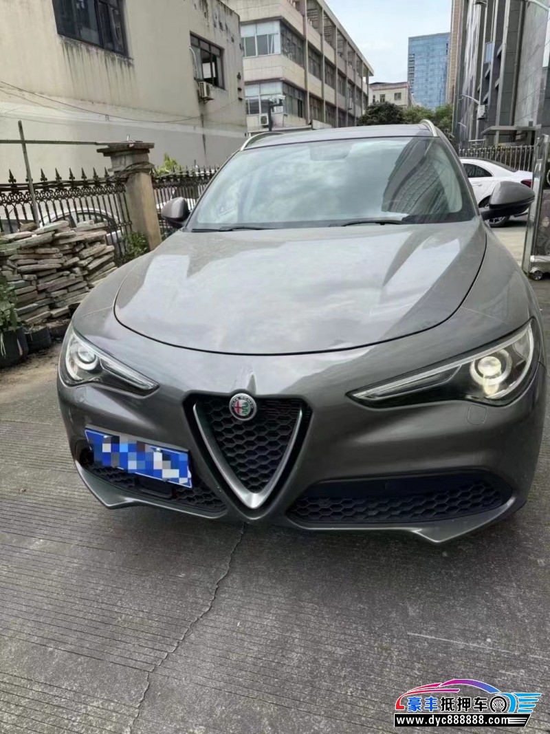 21年阿尔法·罗密欧Stelvio轿车抵押车出售