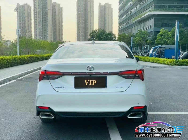 22年丰田亚洲龙轿车抵押车出售