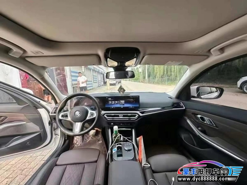 23年宝马i3轿车抵押车出售