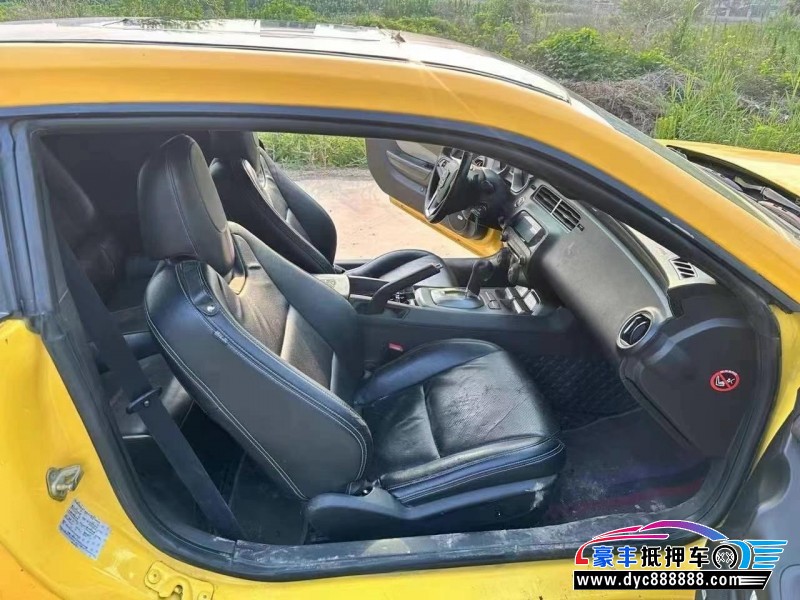 14年雪佛兰科迈罗轿车抵押车出售