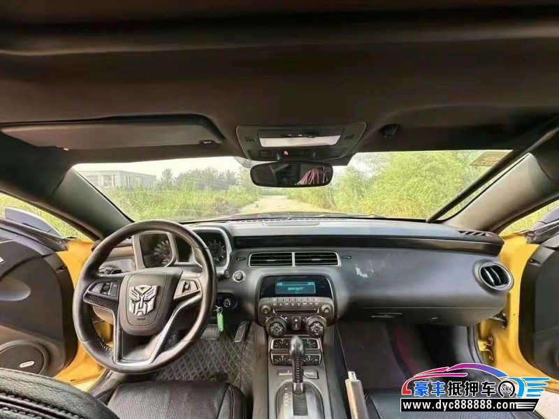 14年雪佛兰科迈罗轿车抵押车出售