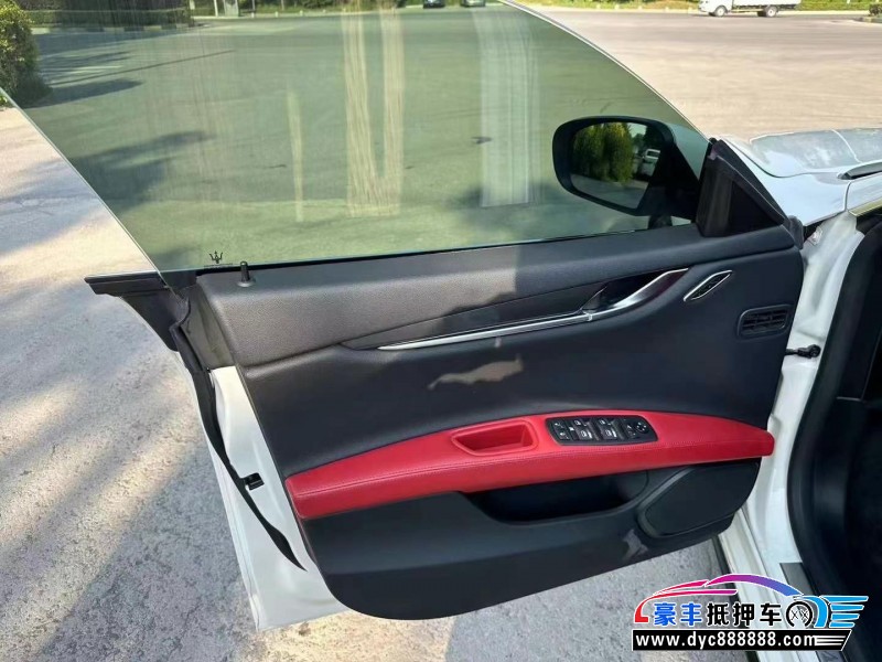 21年玛莎拉蒂Ghibli轿车抵押车出售