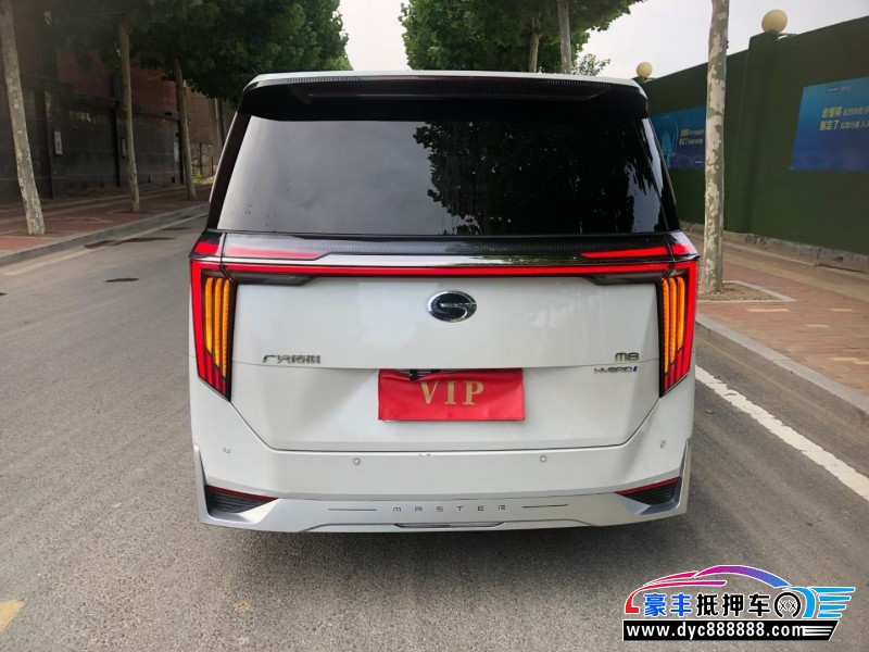 23年传祺M8轿车抵押车出售