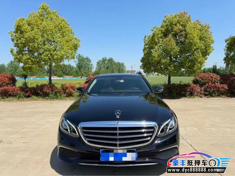 19年奔驰GL级轿车抵押车出售