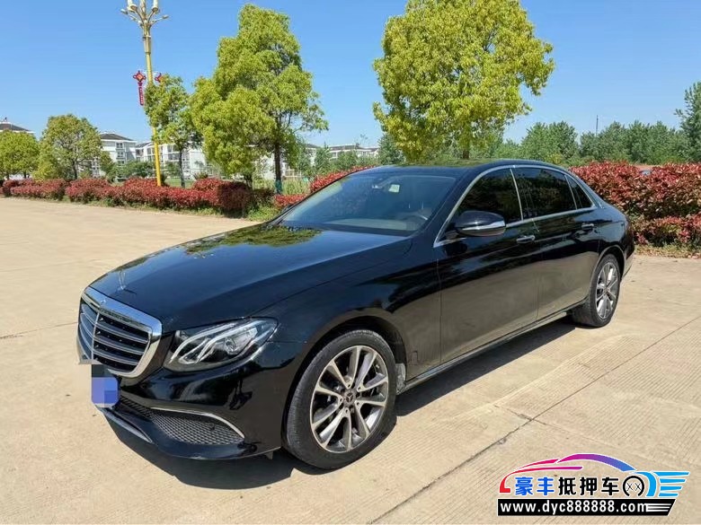 19年奔驰GL级轿车抵押车出售