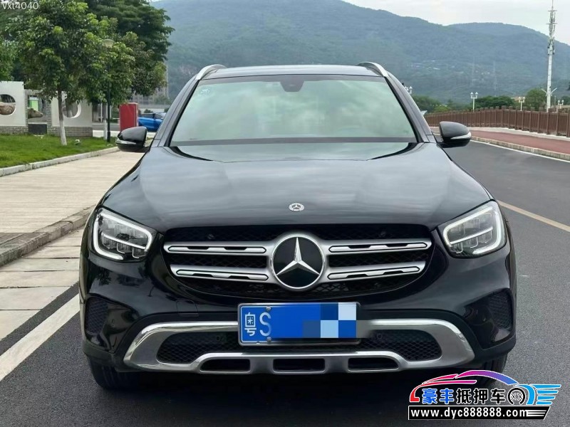 20年奔驰GLC轿车抵押车出售