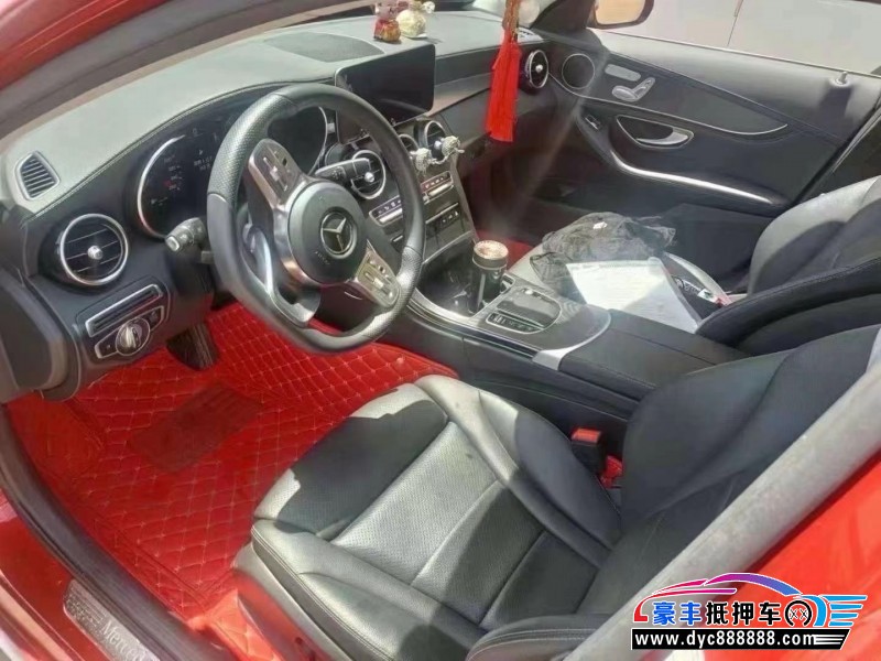 20年奔驰C轿车抵押车出售