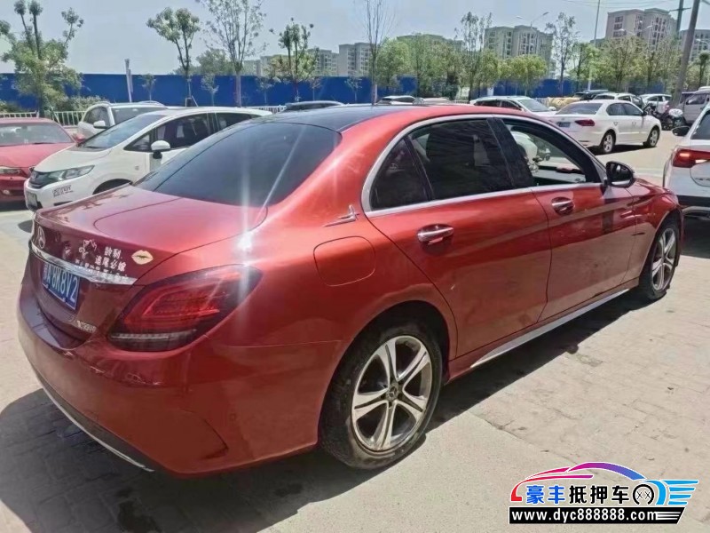 20年奔驰C轿车抵押车出售