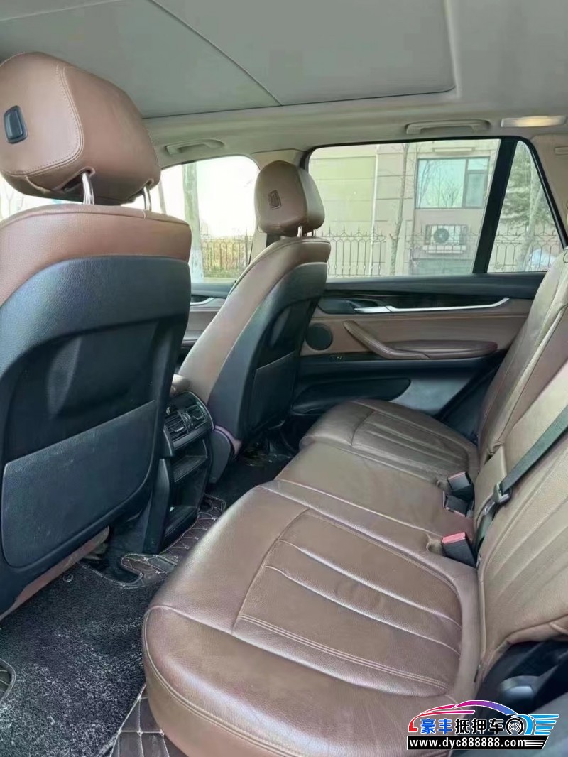 14年宝马X5轿车抵押车出售