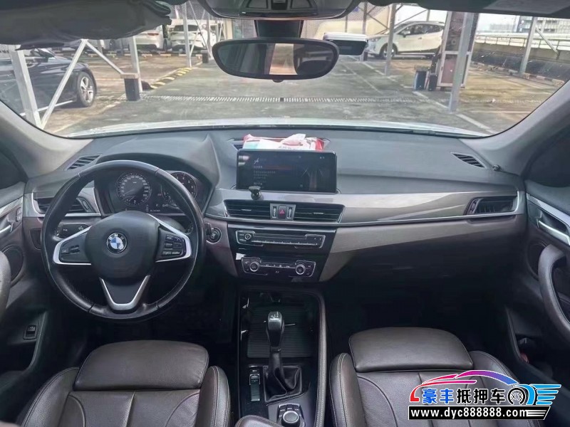 18年宝马X1轿车抵押车出售