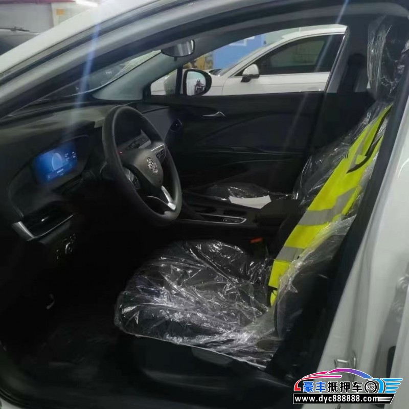 24年别克微蓝轿车抵押车出售