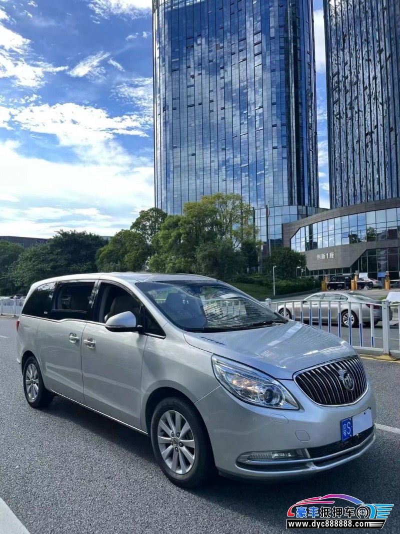 15年别克GL8轿车抵押车出售