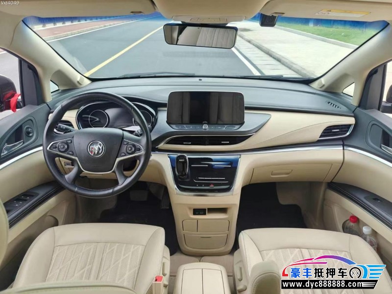 23年别克GL8轿车抵押车出售