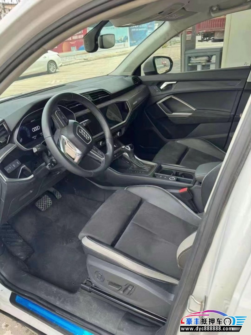 20年奥迪Q3轿车抵押车出售