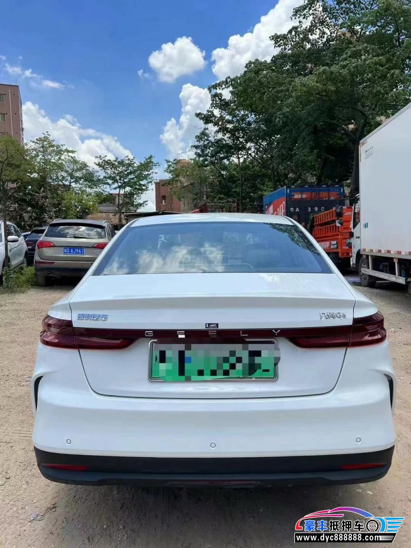 24年吉利几何轿车抵押车出售