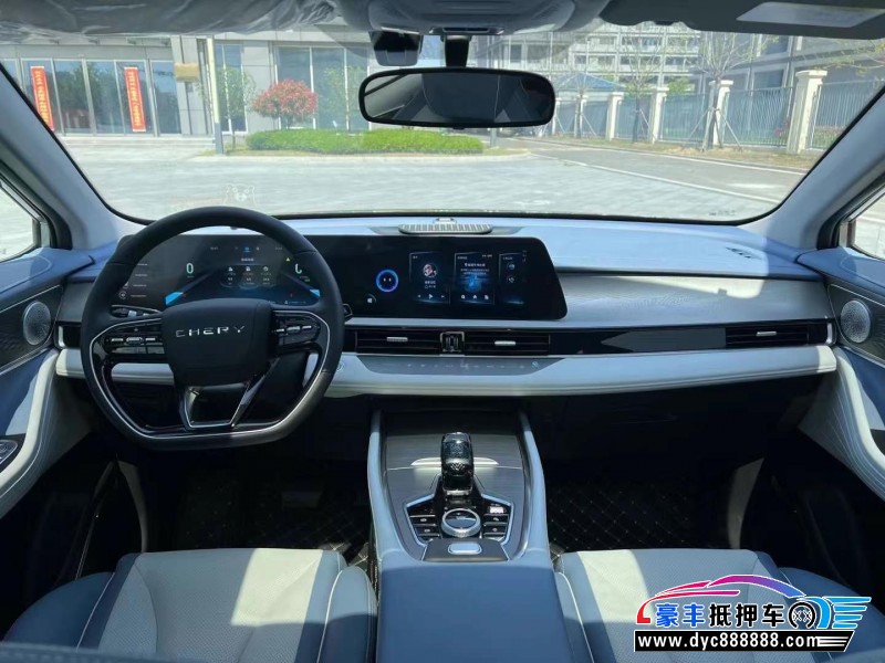 22年奇瑞欧萌达轿车抵押车出售