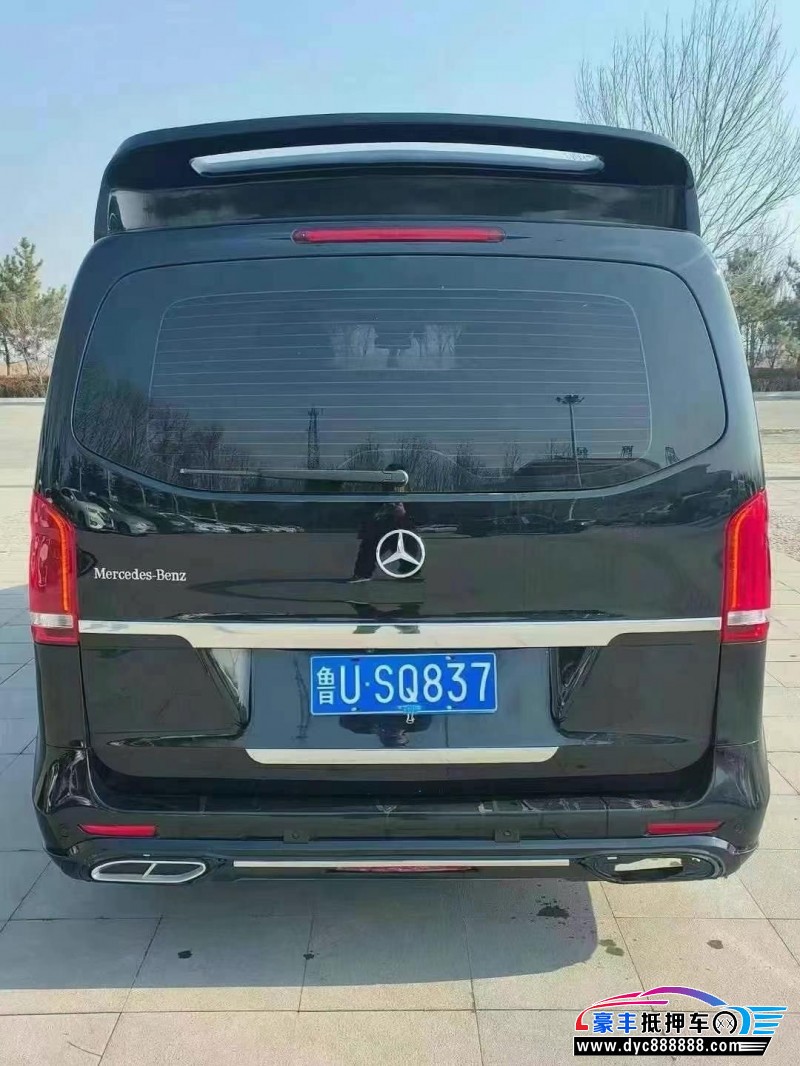 18年奔驰威霆MPV抵押车出售