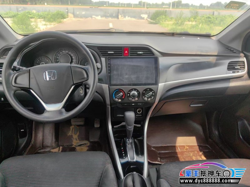 17年本田凌派轿车抵押车出售