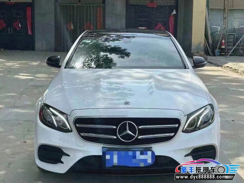 20年奔驰E轿车抵押车出售