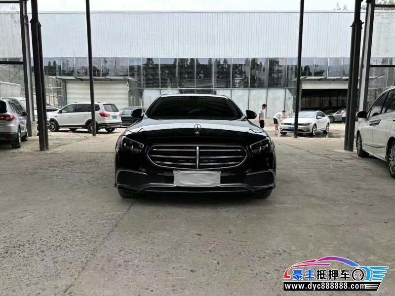 23年奔驰E轿车抵押车出售