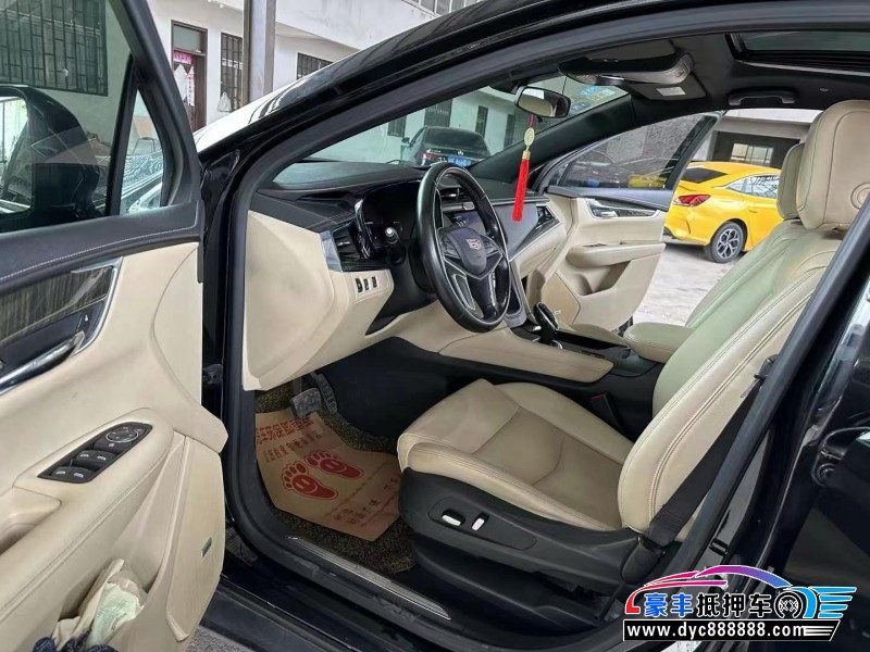 17年凯迪拉克XT5轿车抵押车出售