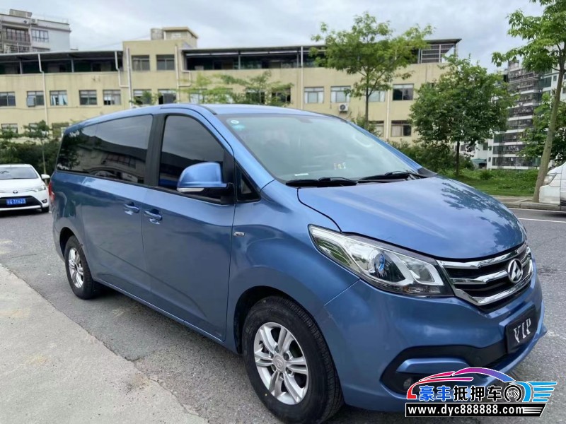 17年上汽大通G10轿车抵押车出售