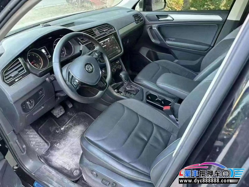 20年大众途观轿车抵押车出售