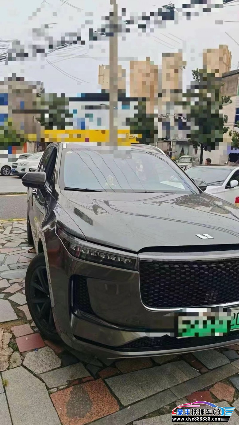 21年理想ONE轿车抵押车出售