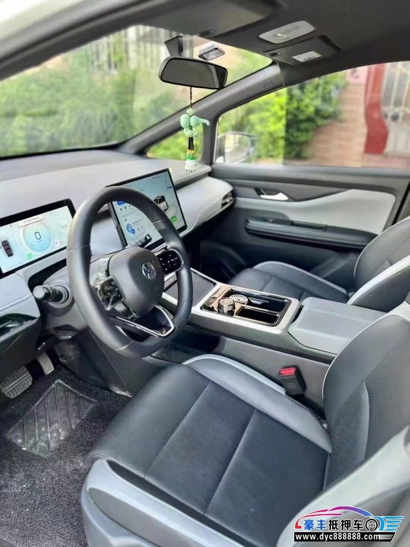 23年合创z03轿车抵押车出售