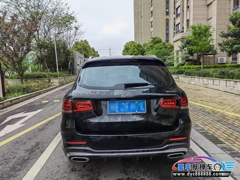 21年奔驰GLC轿车抵押车出售