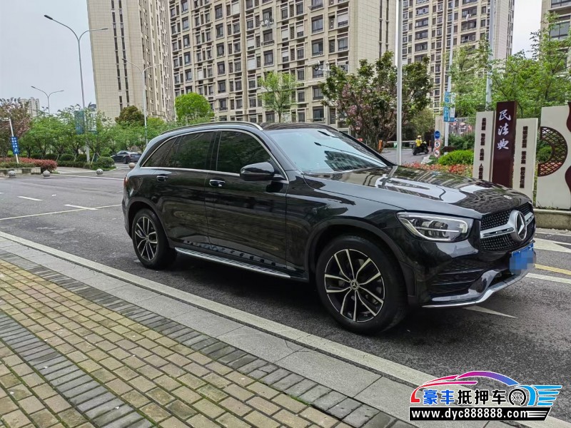 21年奔驰GLC轿车抵押车出售