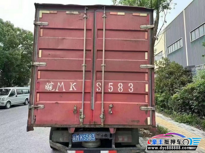 20年厢货厢货轿车抵押车出售